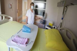 1 800 lits d'hôpitaux fermés ou supprimés en 3 mois