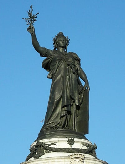 Marianne - Paris place de la République