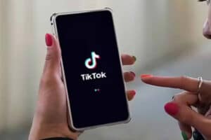 Tik Tok 13 ans contenus sexuels