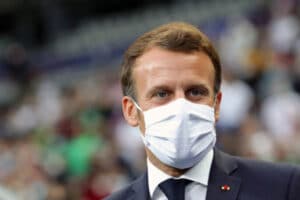 Macron confinement