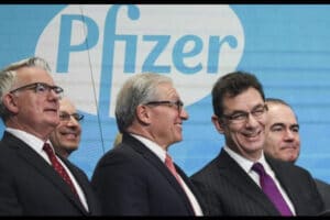 Macron Pfizer