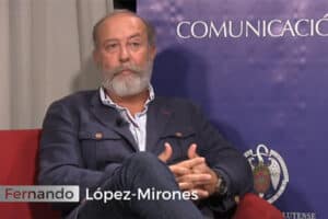 Fernando López-Mirones rend hommage au non vaxx