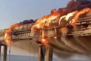Explosions sur le pont de Crimée