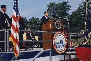 JFK - son discours sur la paix